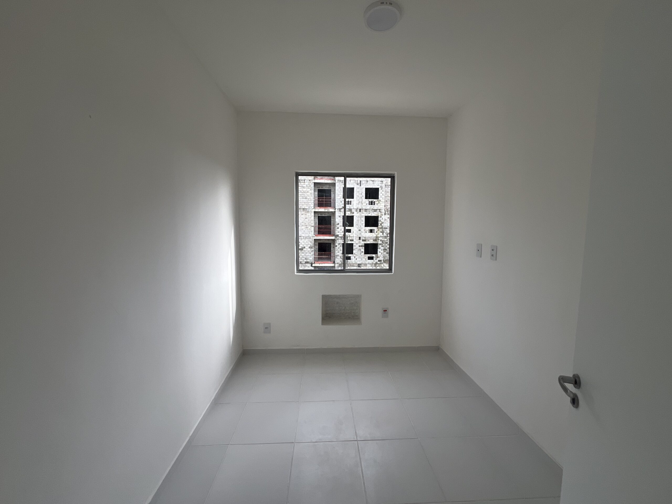 373689B5-7019-42DE-B48D-81220D206B7B