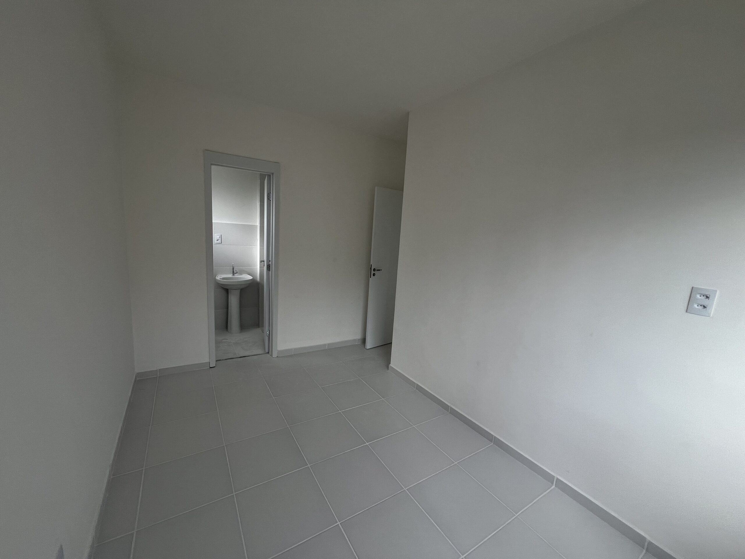 96B2A67F-1A2D-485D-A65E-5EF6AA7DEDF4